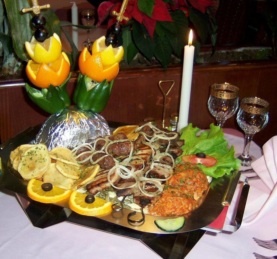 Hotel Restaurant Cristal Wintzenheim Dış mekan fotoğraf