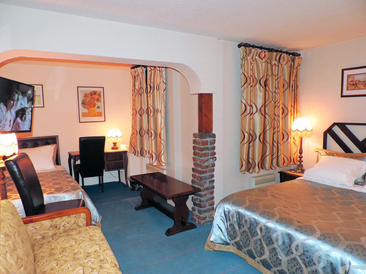 Hotel Restaurant Cristal Wintzenheim Dış mekan fotoğraf