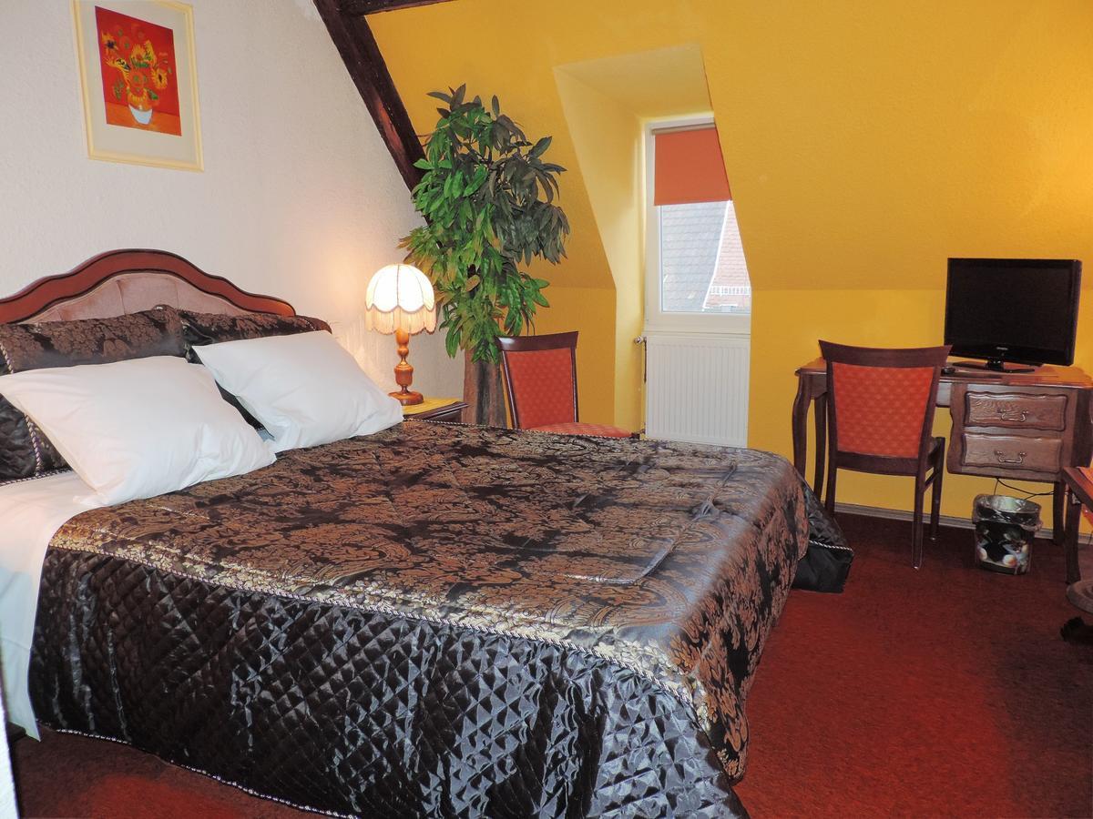 Hotel Restaurant Cristal Wintzenheim Dış mekan fotoğraf